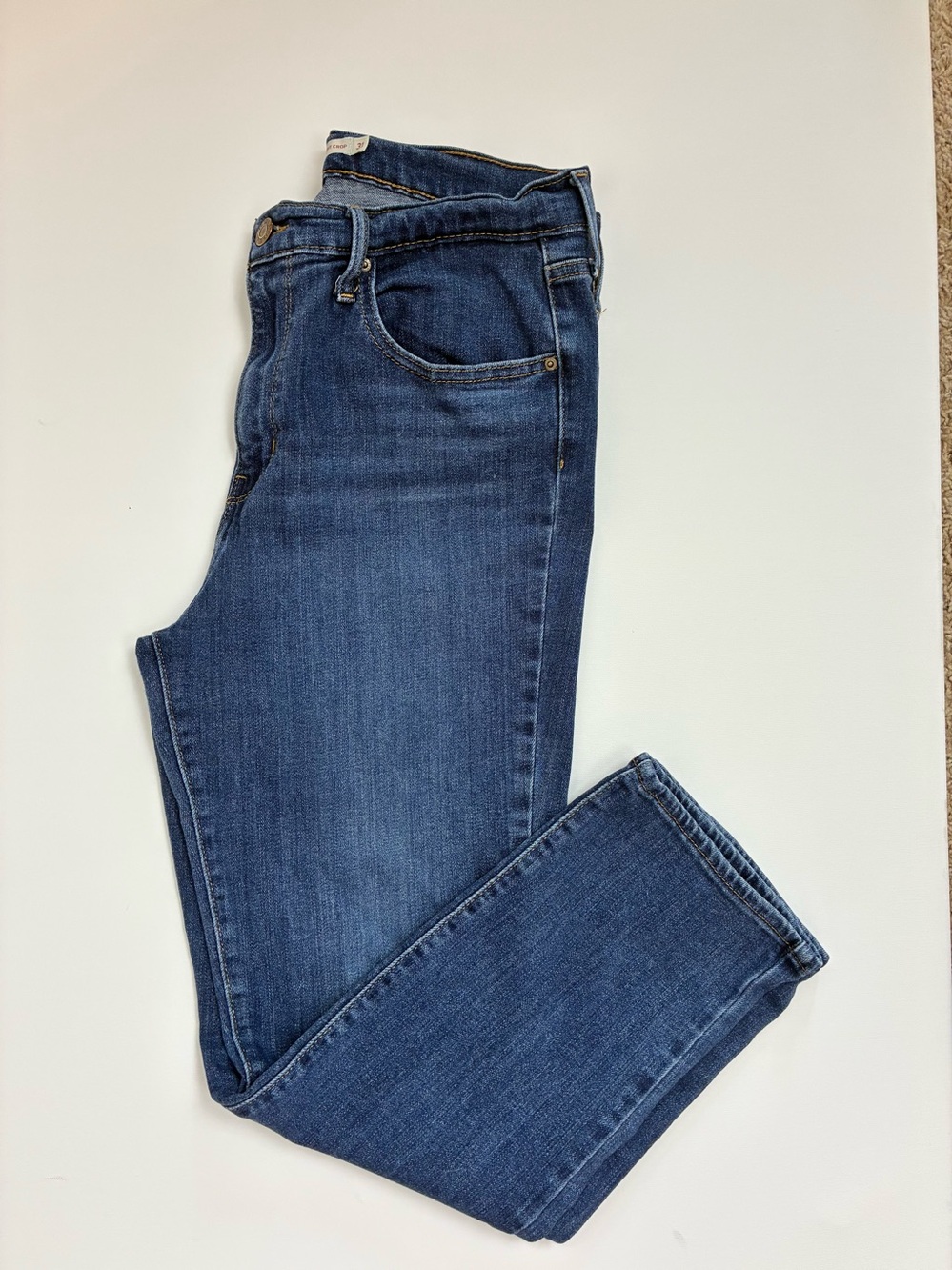 Levis 724 High Rise Straight Crop  Denim Jeans